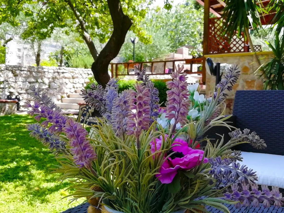 Avella B&B Maison Villa Vittorio المظهر الخارجي الصورة