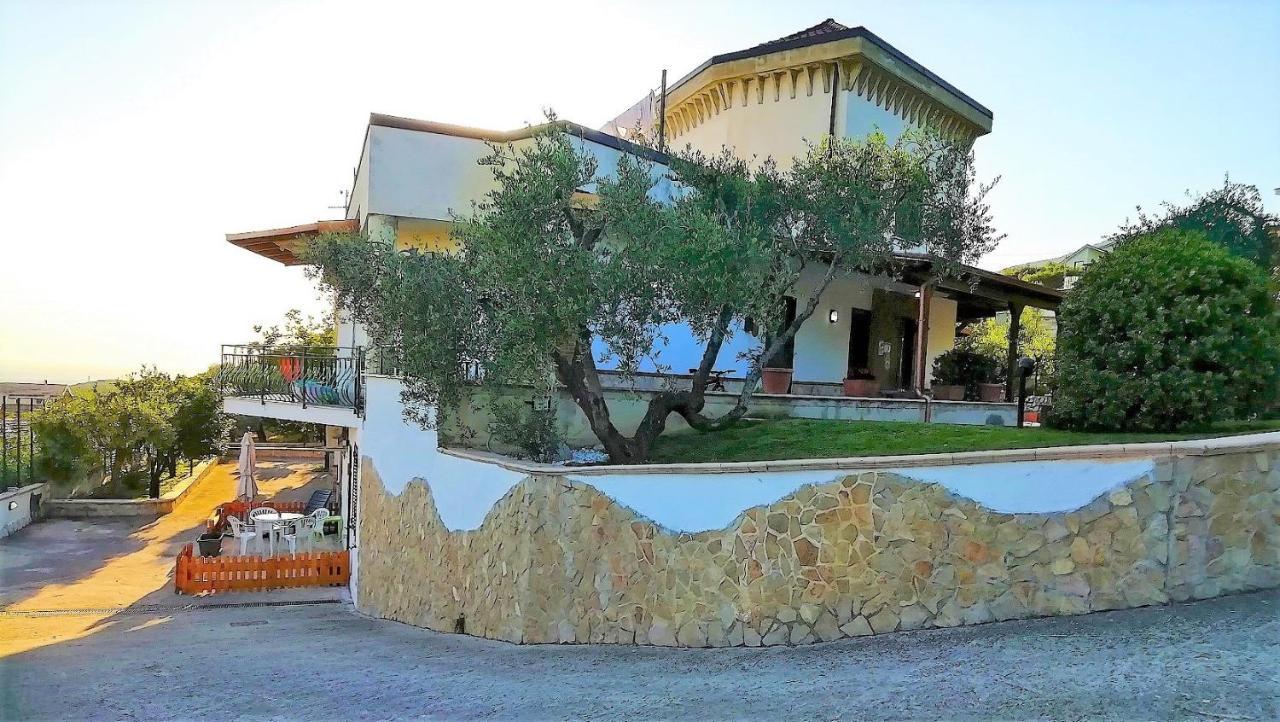 Avella B&B Maison Villa Vittorio المظهر الخارجي الصورة