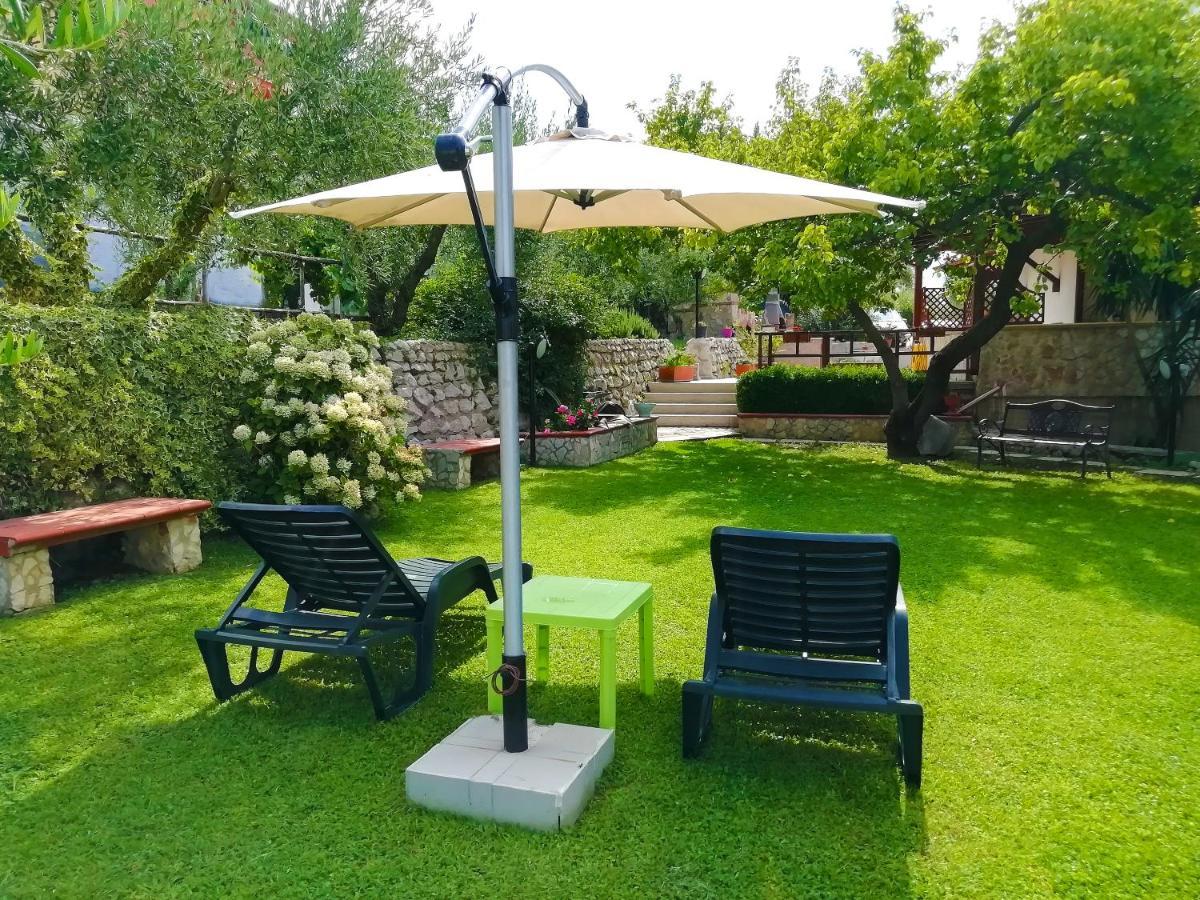 Avella B&B Maison Villa Vittorio المظهر الخارجي الصورة